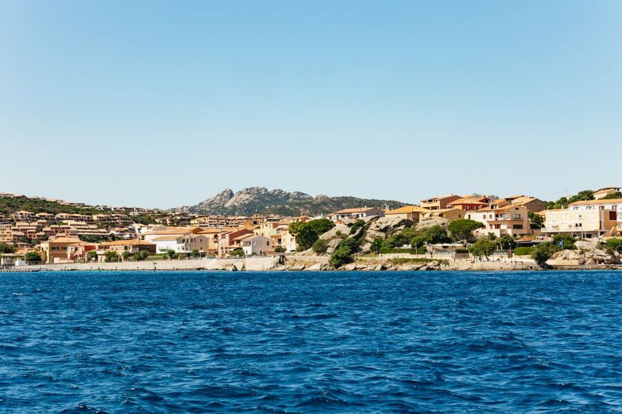 From Palau: La Maddalena Islands Full-Day Trip by Boat - Boat comfort, food, and crowd levels