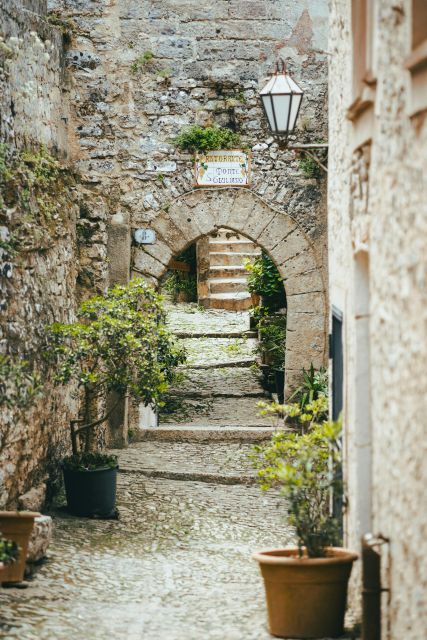 From Palermo: Day Trip to Erice, Segesta and Salt Pans - Who should choose this day trip