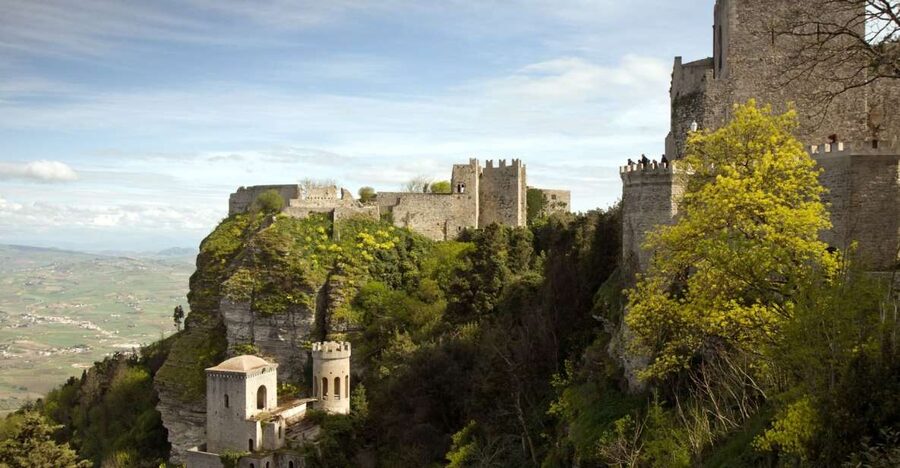 From Palermo: Erice and Marsala Day Trip with Lunch - Climbing into medieval Erice