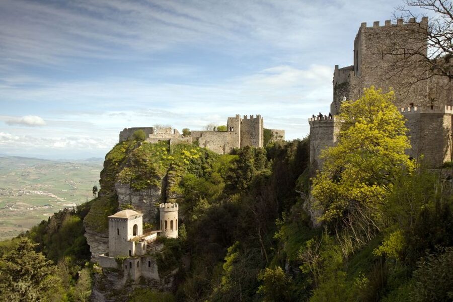 From Palermo: Erice and Marsala Day Trip with Lunch - The winery lunch is more than a wine sample