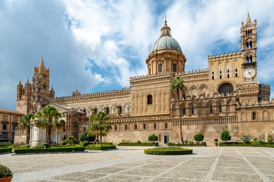 From Palermo: Monreale and Cefalù Half-Day Trip - The north coast drive to Cefalù