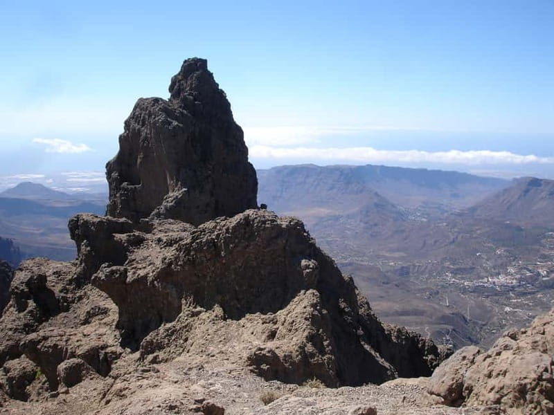 From Palmas: Pico de las Nieves & Roque Nublo Full-Day Trip - The guide, transport, and bilingual format