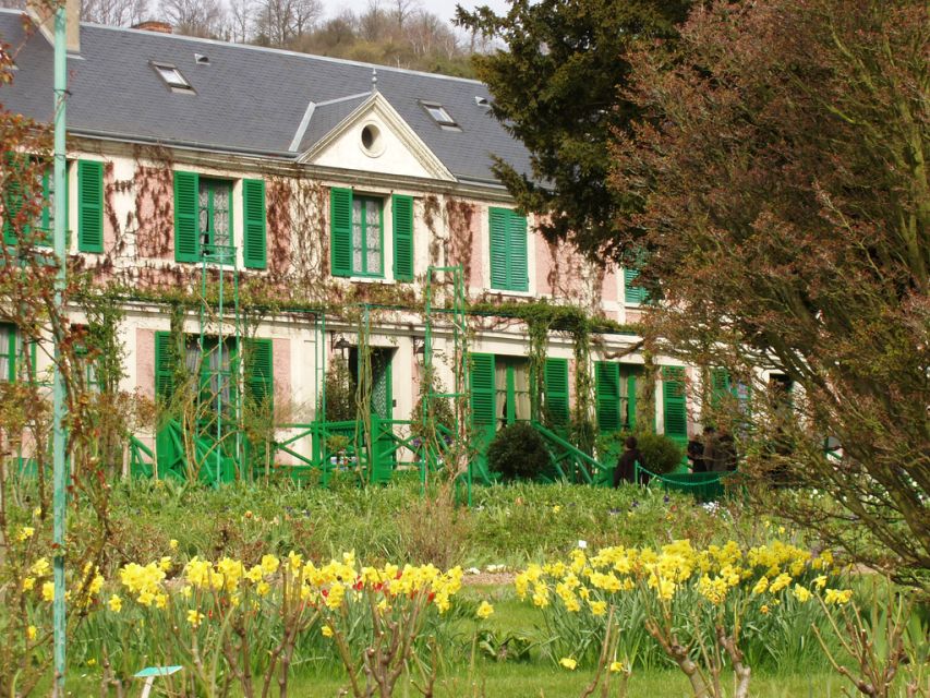 From Paris: Giverny and Monet's Home Day Trip - Why Giverny is worth leaving Paris for