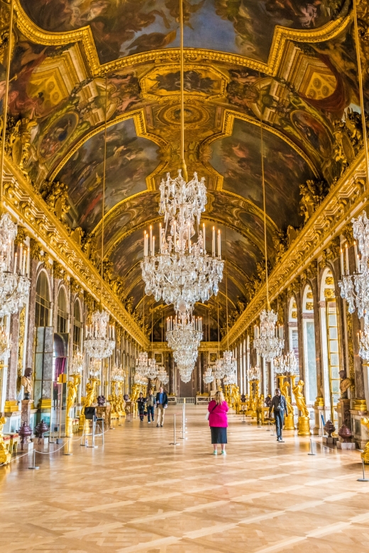 From Paris: Giverny and Versailles Palace Guided Day Trip - How the guide arrangement works