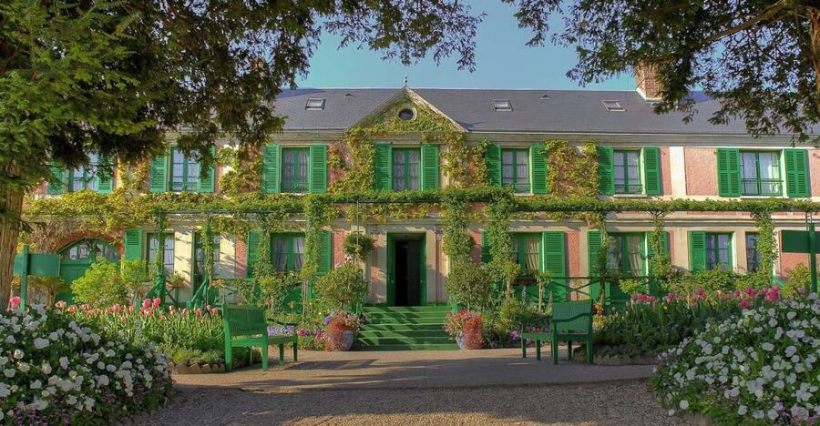 From Paris: Giverny and Versailles Private Full-Day Trip - Key points to know before booking