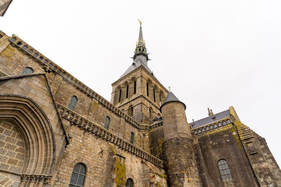 From Paris: Mont Saint Michel Day Trip with a Guide - What the $128 price includes