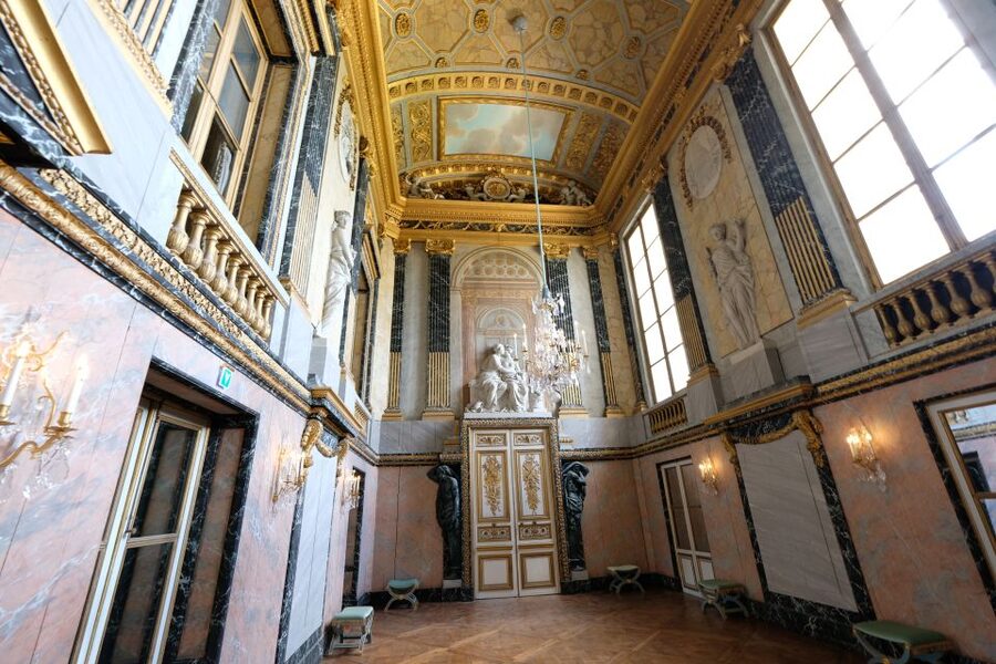 From Paris: Versailles Palace and Gardens Guided Day Trip - FAQ