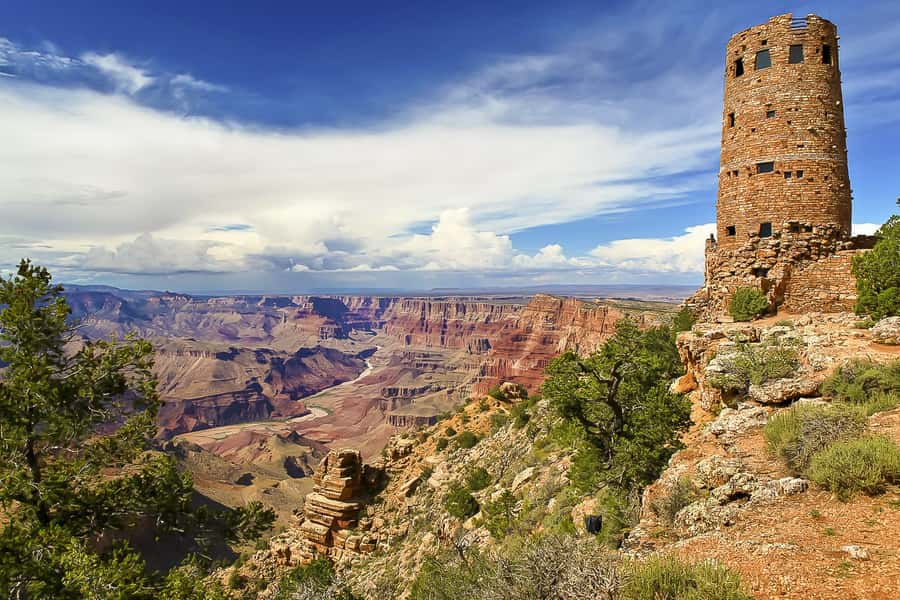From Phoenix: Grand Canyon, Sedona, and Oak Creek Day Trip - Sedona’s red rocks give you an early reward