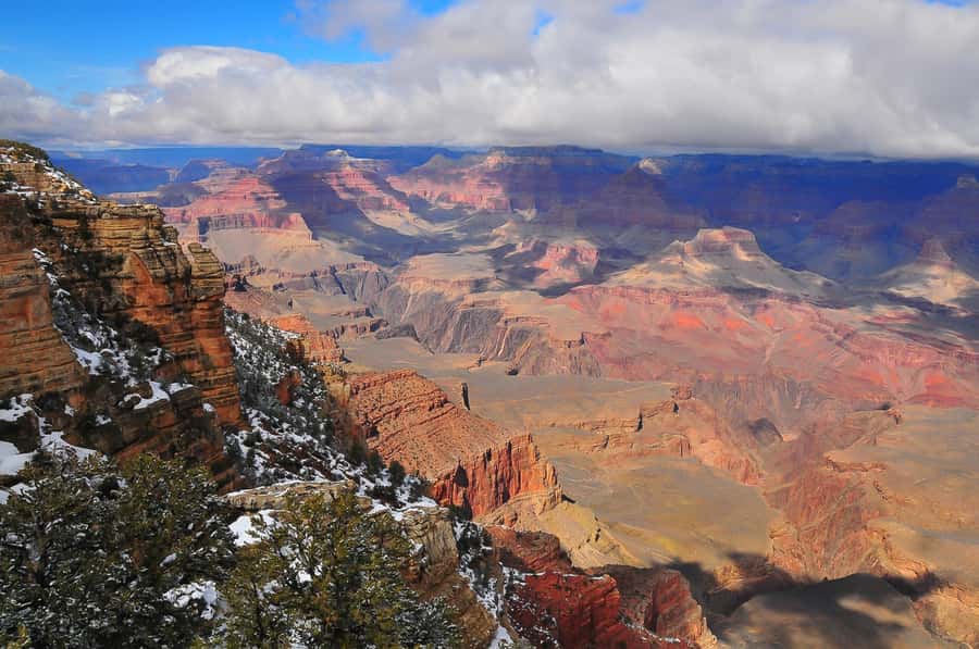 From Phoenix: Grand Canyon, Sedona, and Oak Creek Day Trip - Flagstaff and the high country break up the route