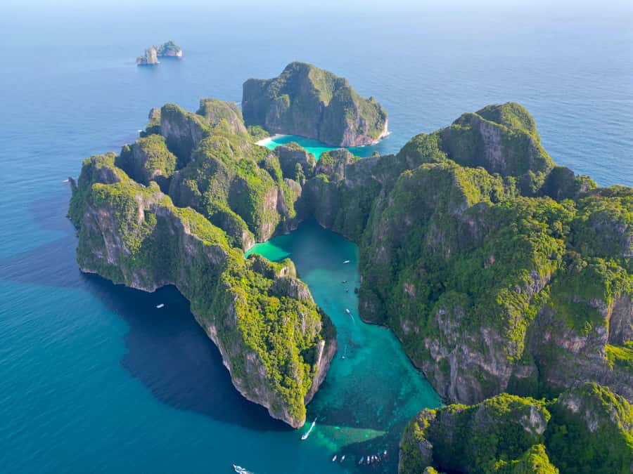 From Phuket: Day Trip to Phi Phi with Private Longtail Tour - Key points to know before booking