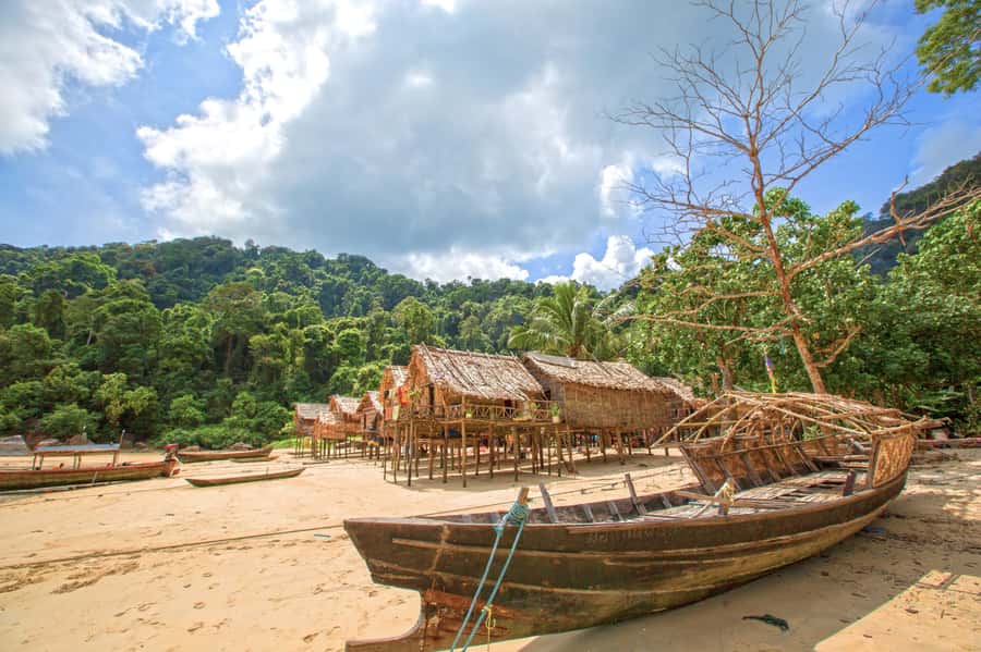 From Phuket/Khaolak: Surin Islands Snorkeling Day Trip - The second snorkeling session after coffee