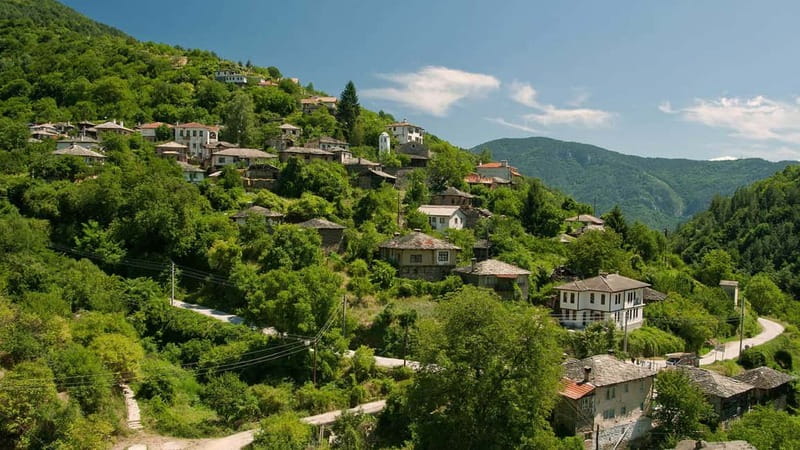 From Plovdiv: Wonderful Bridges and Rhodope Cuisine Day Trip - Why the Wonderful Bridges make the long drive worthwhile