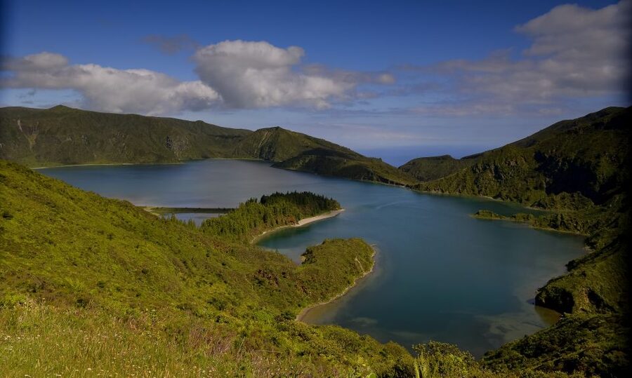 From Ponta Delgada: Lagoa do Fogo & Hot Springs Day Trip - Why this São Miguel day trip works well