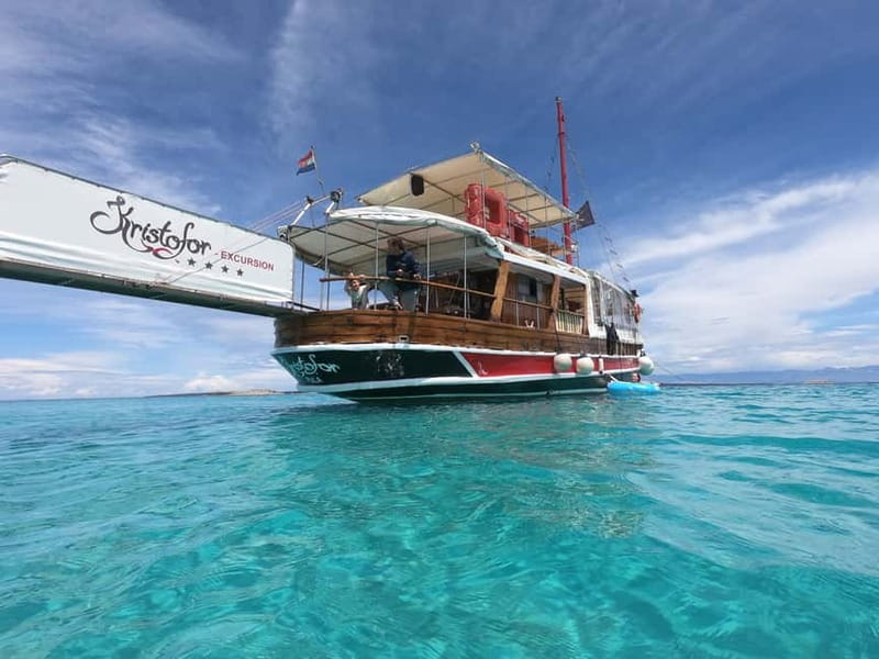 From Poreč: Boat Day Trip to Rovinj with Fish Lunch - Fish lunch and the aperitif aboard ship