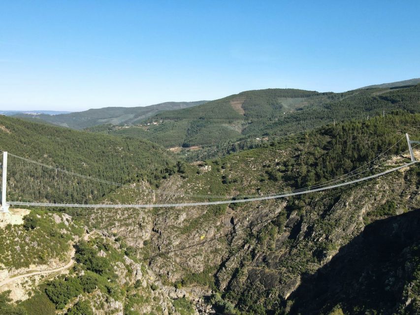 From Porto: Arouca 516 and Paiva Walkways Guided Day Trip - Walking the Paiva Walkways for 8 kilometers