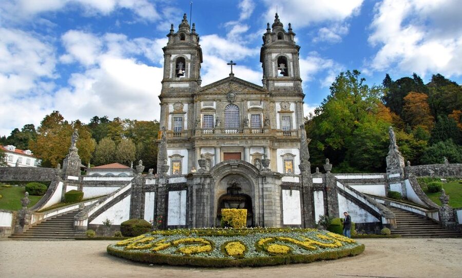 From Porto: Braga and Guimarães Full-Day Trip with Lunch - What the $132 price really covers
