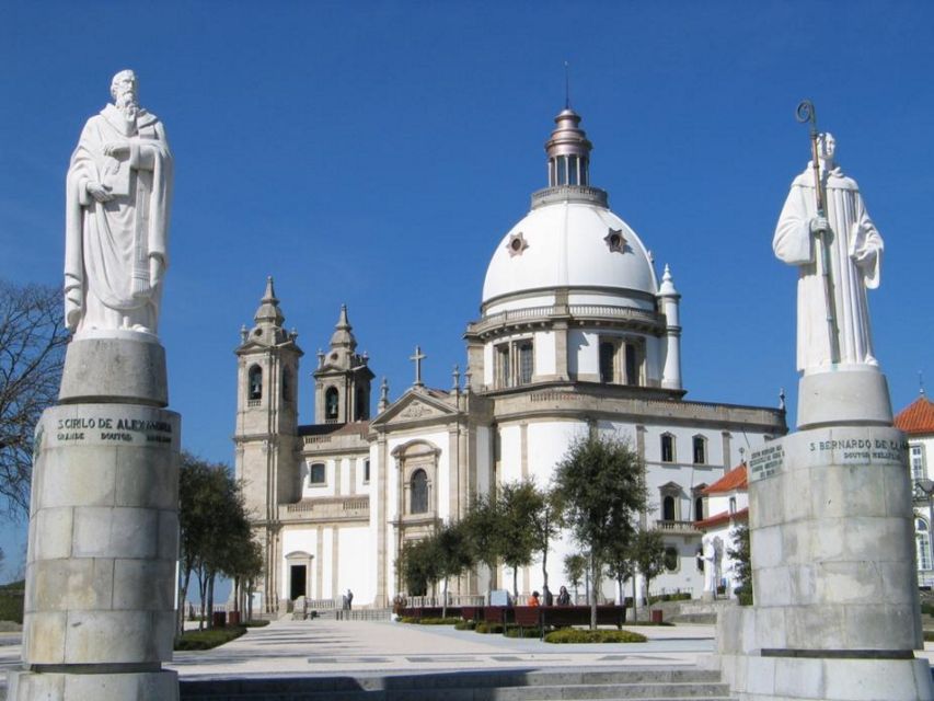From Porto: Braga and Guimarães Small Group Tour with Lunch - The small van is a practical choice for a long day