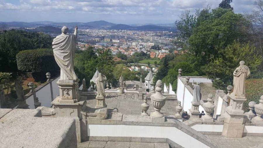 From Porto: Braga and Guimarães Small Group Tour with Lunch - My recommendation for this northern Portugal outing
