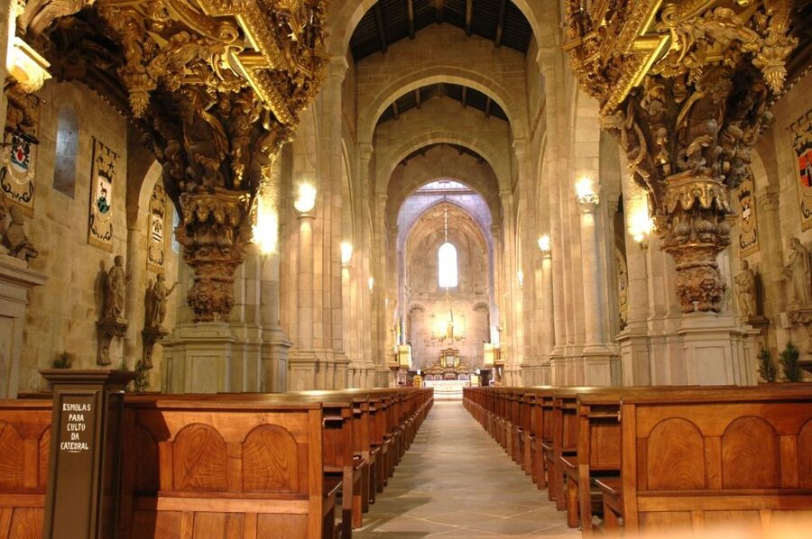 From Porto: Braga and Guimarães Small Group Tour with Lunch - FAQ