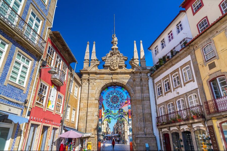 From Porto: Wonders of Braga & Guimaraes Private Day Trip - A Portuguese Lunch That Matters