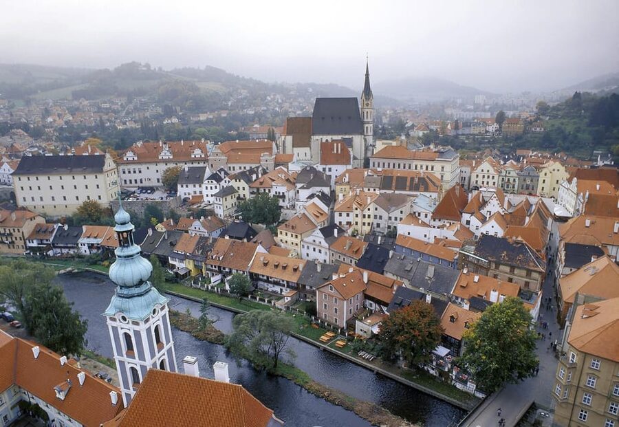 From Prague: Český Krumlov and České Budějovice Day Trip - Why Český Krumlov is worth the long ride