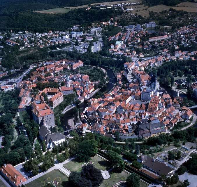 From Prague: Český Krumlov and České Budějovice Day Trip - First look at Český Krumlov