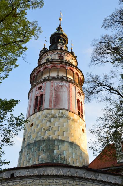 From Prague: Full-Day Trip to Český Krumlov - Meeting in central Prague and settling into the coach