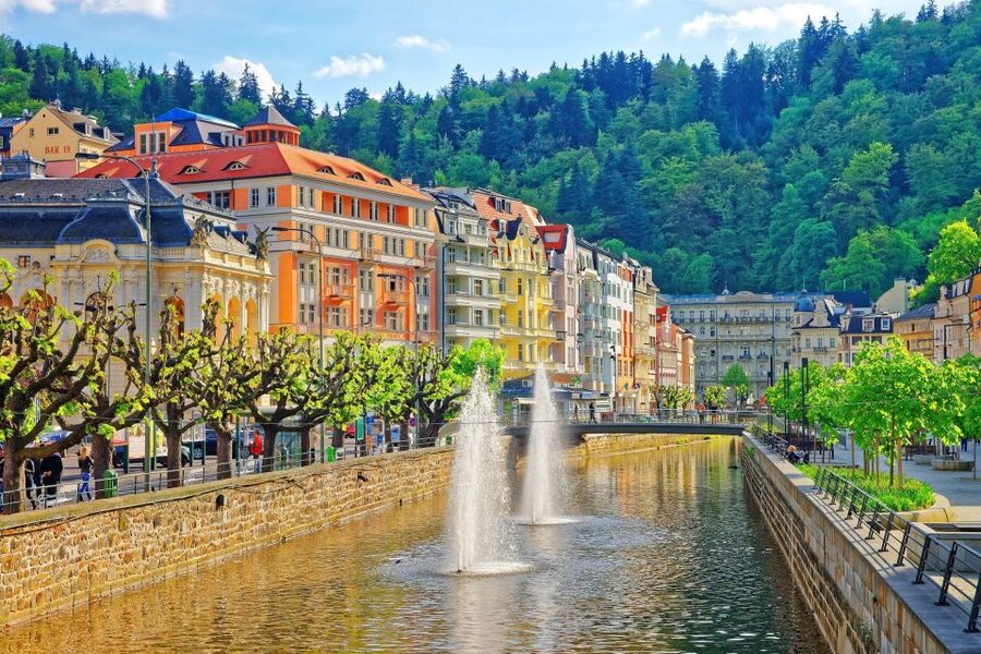 From Prague: One day trip to Karlovy Vary - Why Karlovy Vary makes a good day out from Prague