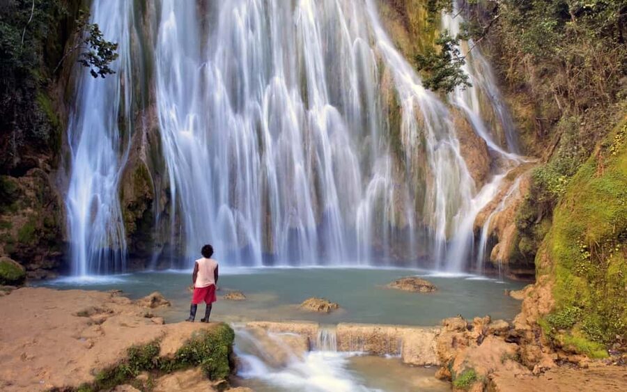 From Punta Cana: Samana Full Day Trip by Bus and Boat - Guides, group flow, and organization