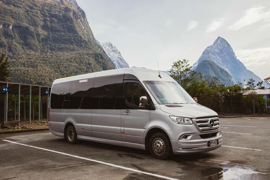 From Queenstown: Milford Sound Day Trip with Cruise & Flight - The flight back changes the whole day