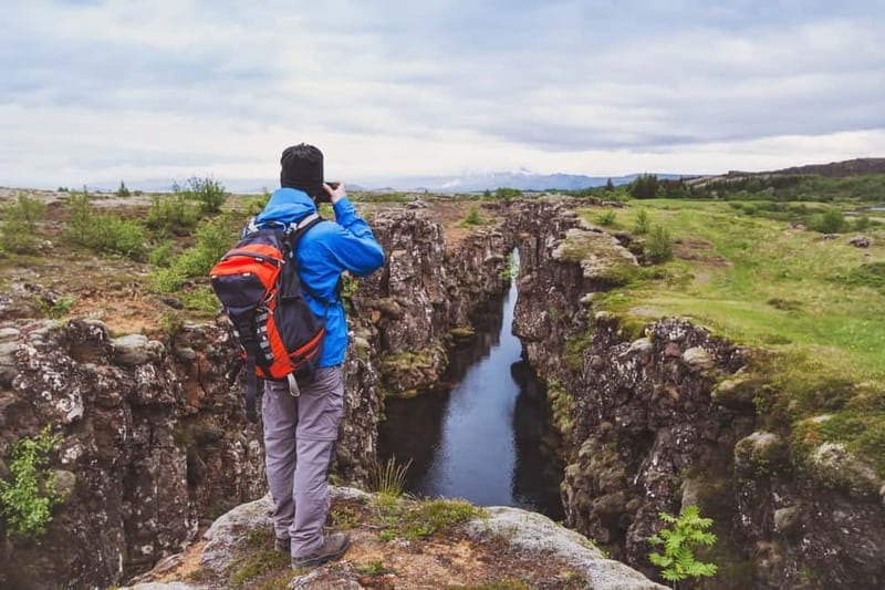 From Reykjavik: Small Group Golden Circle Day Trip - Thingvellir National Park and the rift between continents