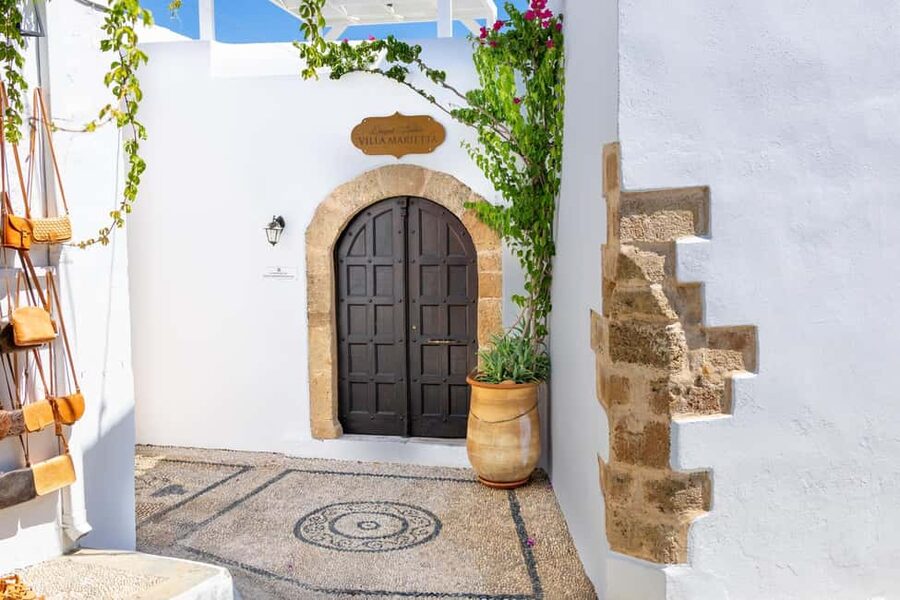 From Rhodes Town: Day Trip to Lindos - Who should book this Lindos trip
