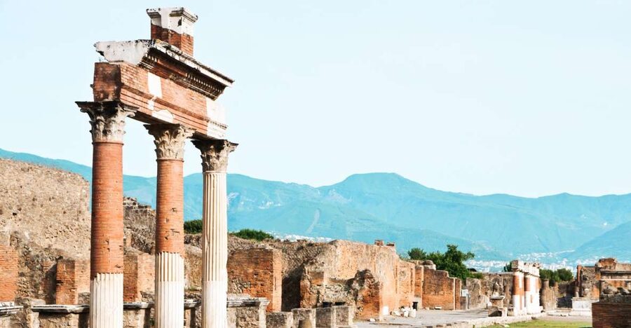 From Rome: Pompeii & Amalfi Coast Full-Day Trip - Who should book this tour?