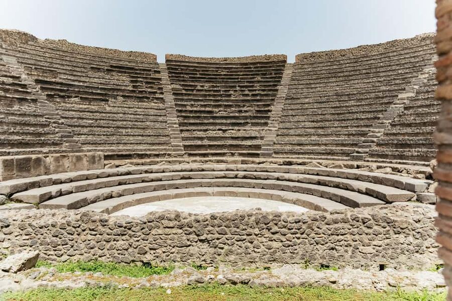 From Rome: Pompeii Day Trip with Optional Vesuvius and Lunch - Who should book this Pompeii and Vesuvius trip?