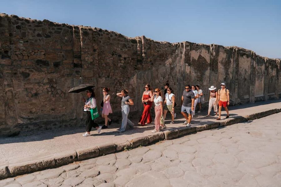 From Rome: Pompeii with Expert Guide & Amalfi Coast Day Trip - What to bring and what to leave behind