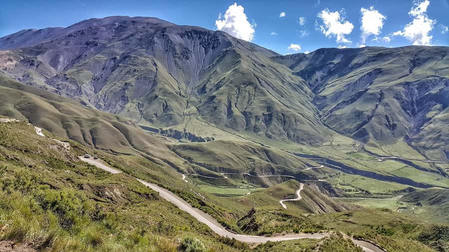 From Salta: Day Trip to Cachi and the Calchaquí Valleys - Guides, transport, and the rhythm of the day