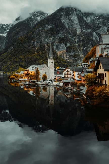 From Salzburg: Private Day Trip to Hallstatt with St. Gilgen - Who Should Book This Day Trip?