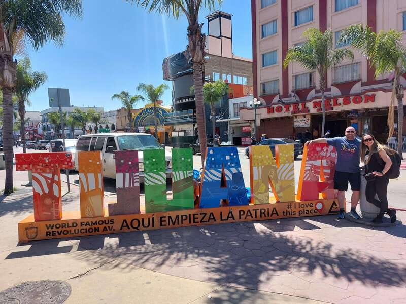 From San Diego: Tijuana Guided Day Trip with Lunch - Walking Avenida Revolución