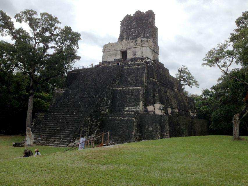 From San Ignacio: Tikal Maya Site Day-Trip with Local Lunch - Returning through the border to San Ignacio
