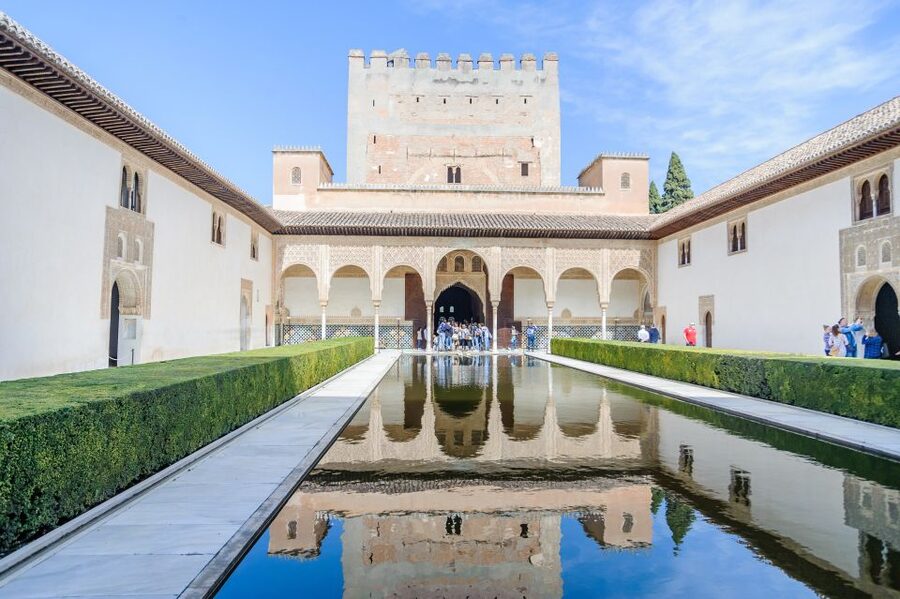 From Seville: Granada Day Trip Alhambra and Albaycin - Why this long day is worth considering