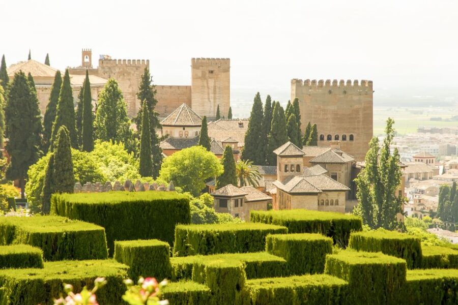 From Seville: Granada Day Trip with Alhambra and Albaicín - Choose the right Alhambra option