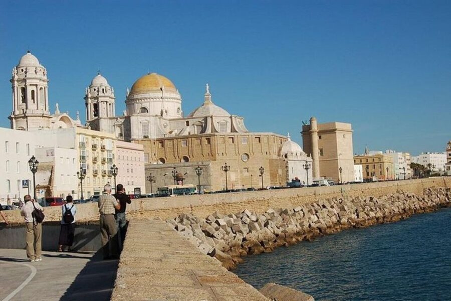 From Seville: Jerez and Cadiz Day Trip - The return to Seville