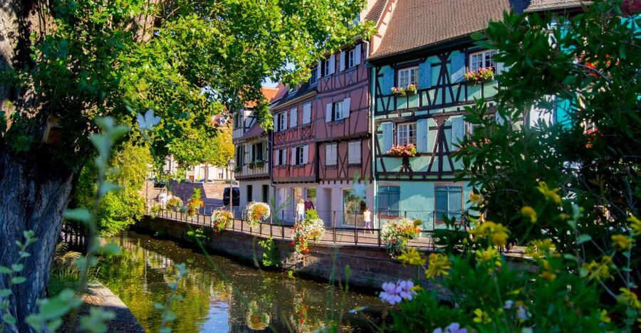 From Strasbourg: Best Of Alsace Historical Day Trip - Meeting the bus in Strasbourg
