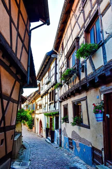From Strasbourg: Castle, Riquewihr & Colmar Private DayTrip - A driver-led day, not a guided history tour