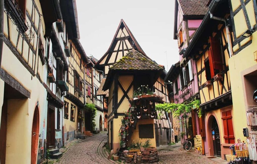 From Strasbourg: Castle, Riquewihr & Colmar Private DayTrip - What the $491 price really buys