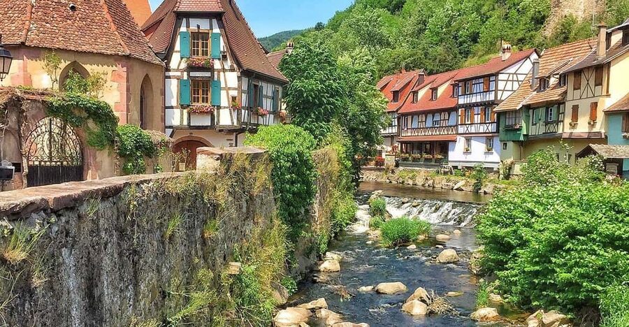 From Strasbourg: Medieval Villages & Wine Tasting Day Trip - Eguisheim, the final village