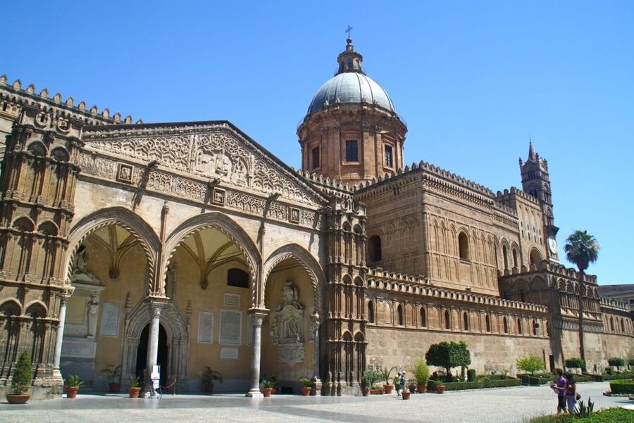 From Taormina: Palermo and Cefalù Day Trip - Cefalù and the cathedral begun in 1131