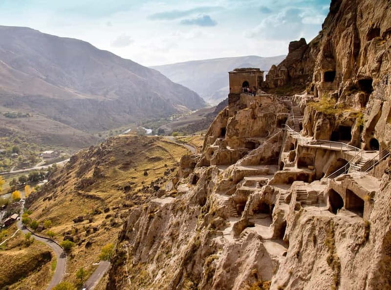 From Tbilisi: Borjomi, Rabath and Vardzia Day Trip - Rabati Castle: impressive views, careful expectations