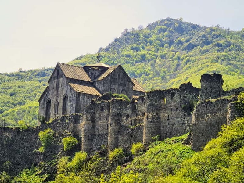 From Tbilisi: Day Trip to Armenia with Homemade Lunch - Haghpat, stone crosses, and Sayat-Nova