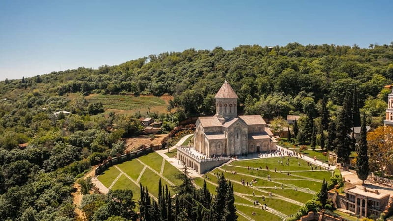 From Tbilisi: Kakheti & Sighnaghi Guided Day Trip with Wine - Why this Kakheti day trip works